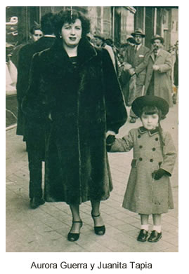 Aurora Guerra y Juanita Tapia